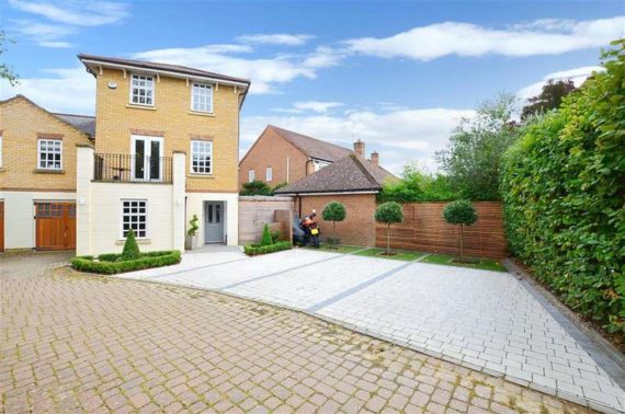 4 Bedroom Detached